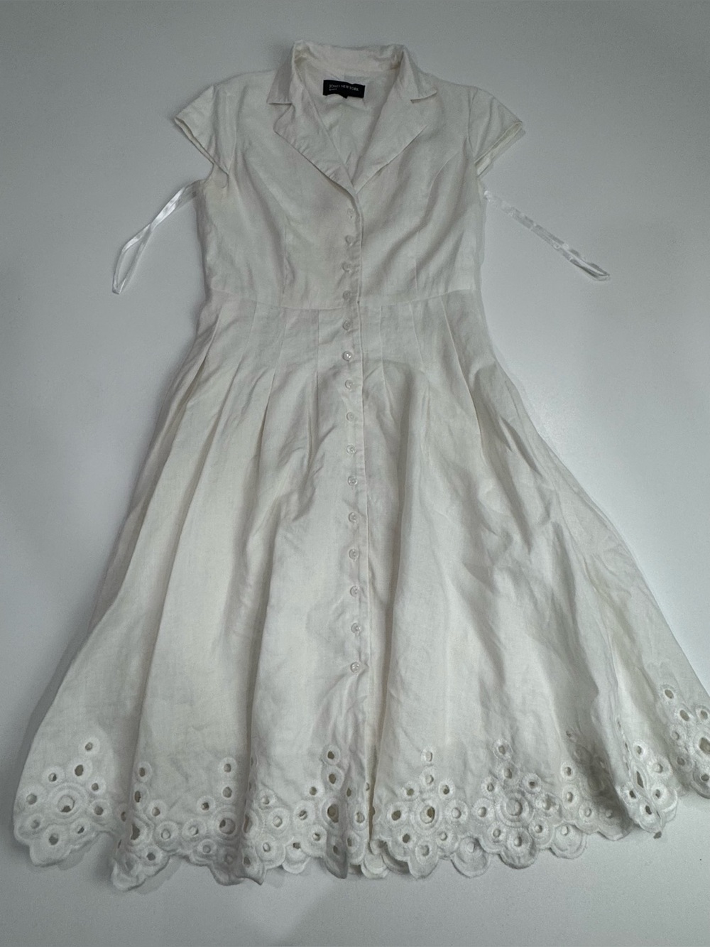 Jones New York White Linen Eyelet Shirt Dress Size 4 Button Front Midi - Picture 2 of 11